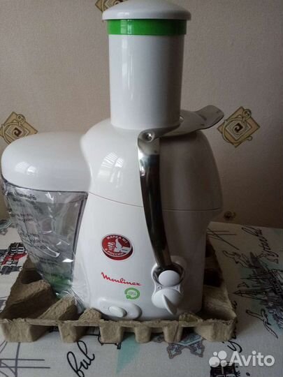 Соковыжималка новая 
