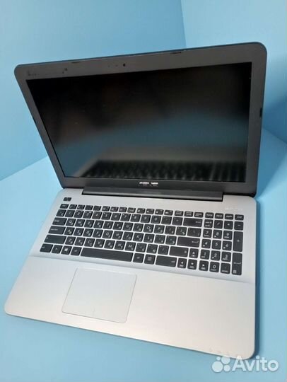 Asus, 4х ядерный, 12гб, 2 video, 15.6