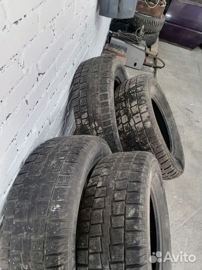 Cooper Discoverer M+S 245/70 R16
