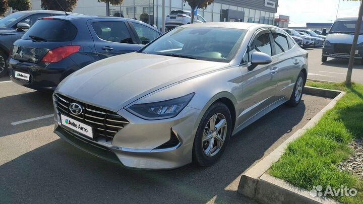 Hyundai Sonata 2.0 AT, 2019, 130 000 км