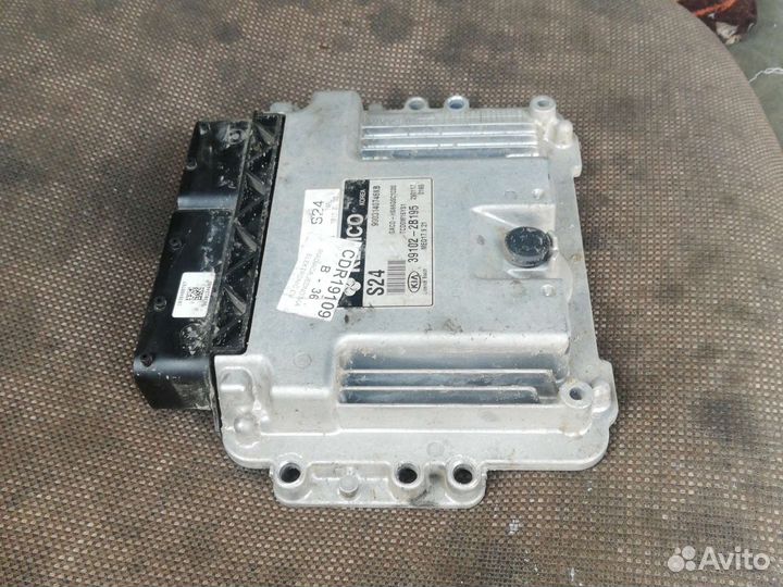 Блок управления двигателем Киа Сид 3 CD