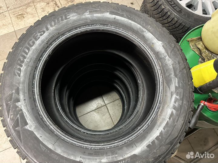 Bridgestone Blizzak DM-V3 265/60 R18 110