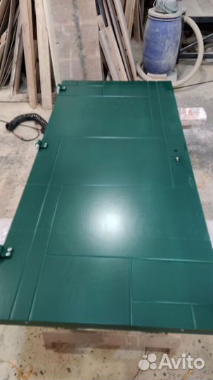 Уличные теплые двери