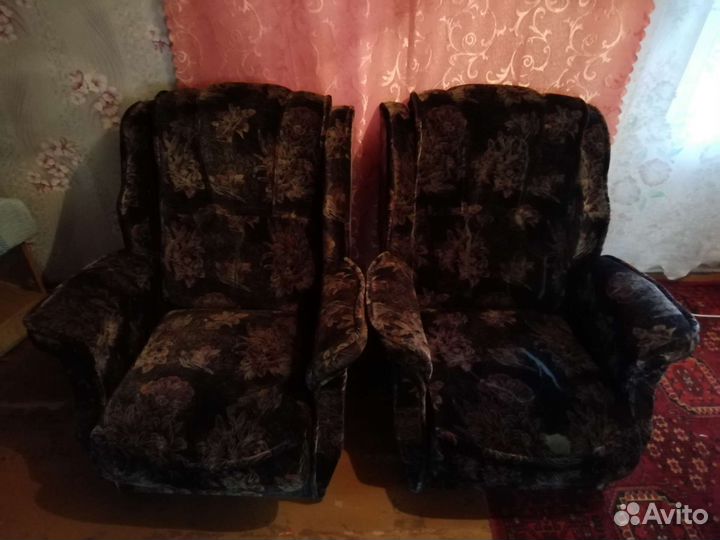 Кресла бу в хорошем состояние