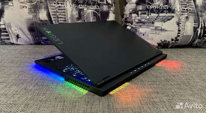 Lenovo Legion 7 RTX 3080-165W-16GB/Ryzen 9/32GB