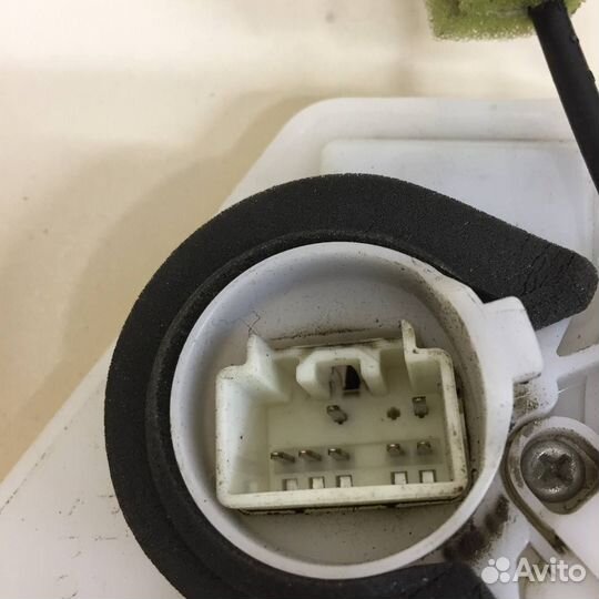 Замок двери передней левой Mazda Mazda 3 BM 2013-2