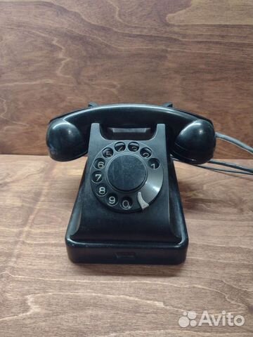 Старый сотовый телефон