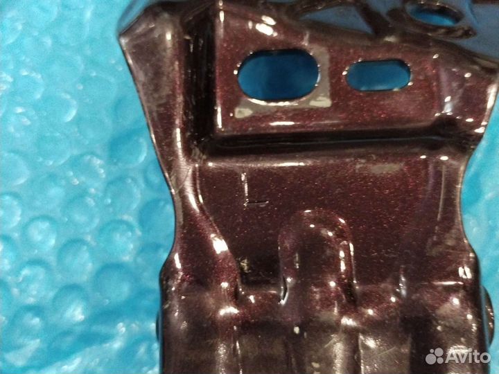 Петля багажника Хайлендер 2 левая б/у