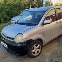 Toyota Sienta 1.5 CVT, 2003, 300 000 км, с пробегом, цена 350 000 руб.