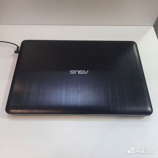 Ноутбук asus D541N