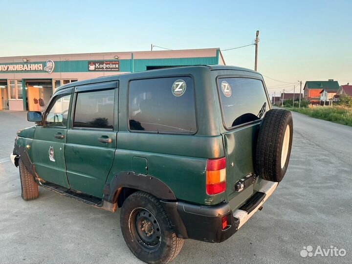 УАЗ Симбир 2.7 МТ, 2001, 200 000 км