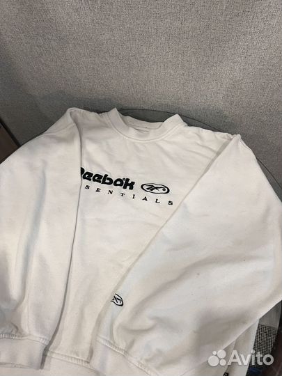 Свитшот reebok essentials