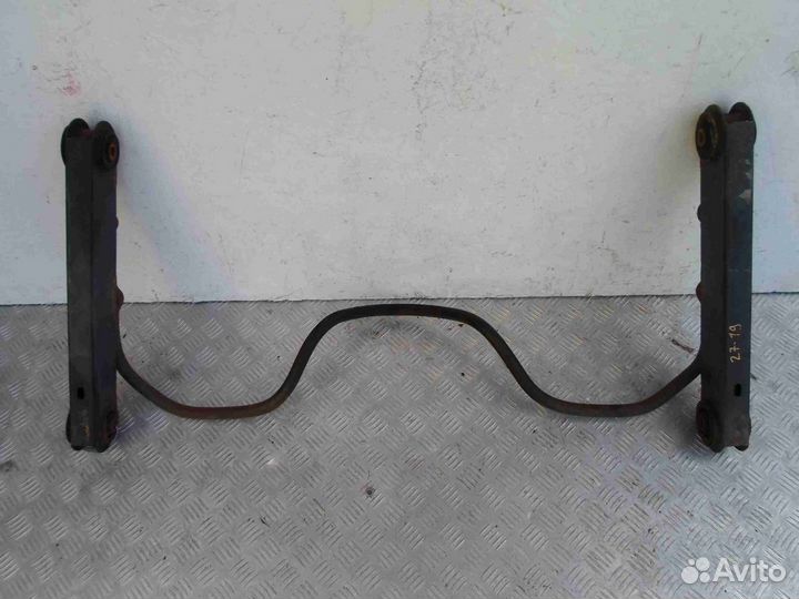 Стабилизатор задний Jeep Liberty 1 (KJ)