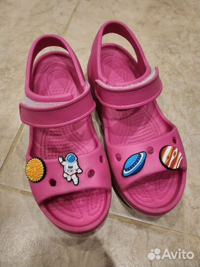 Сандалии для девочки