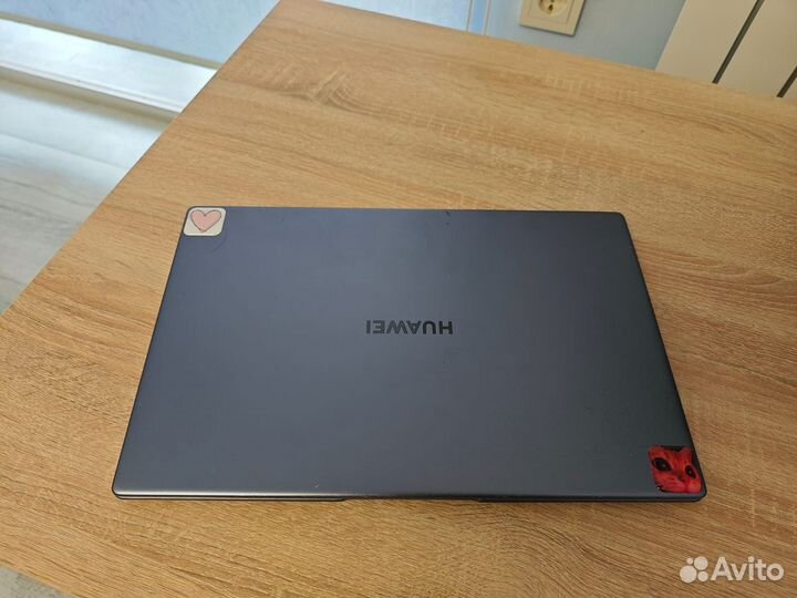 Ноутбук huawei matebook d15