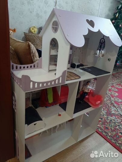 Домик кукольный