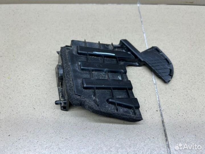 Накладка (кузов наружные) Hyundai Solaris седан