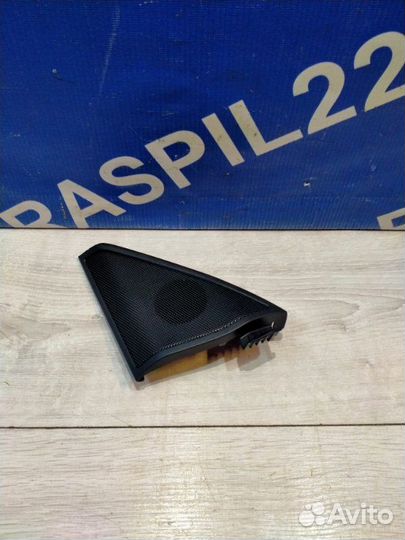 Накладка на дверь левая Mercedes-Benz 212.054 E