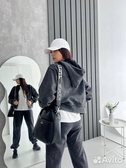 Спортивный костюм женский новый