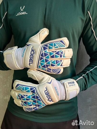 Вратарские перчатки Jogel