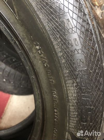 Gislaved Nord Frost 5 235/65 R17 108