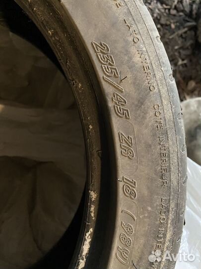 Michelin Pilot Sport 3 235/45 R18