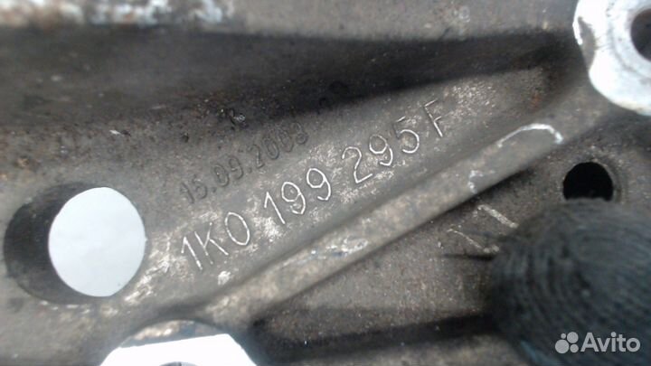 Рычаг подвески Volkswagen Touran, 2006