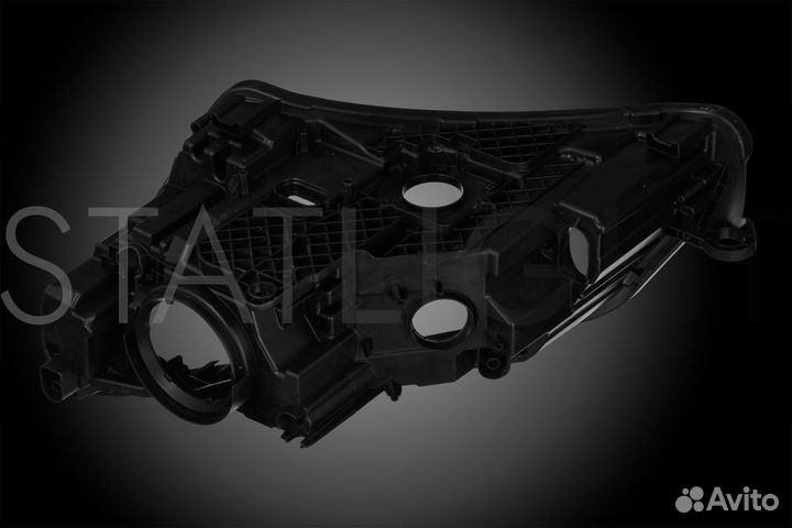 Корпус фары Skoda Superb ксенон + AFS 2015-2019