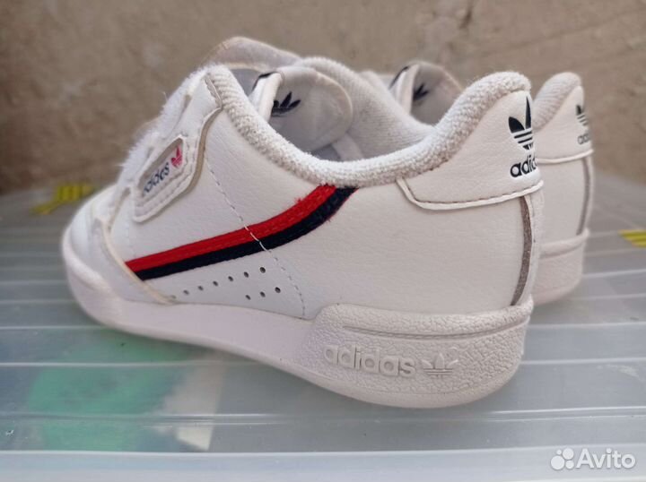 Кроссовки детские adidas