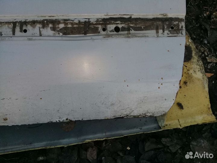 Дверь левая кузов купе Volkswagen Golf 3