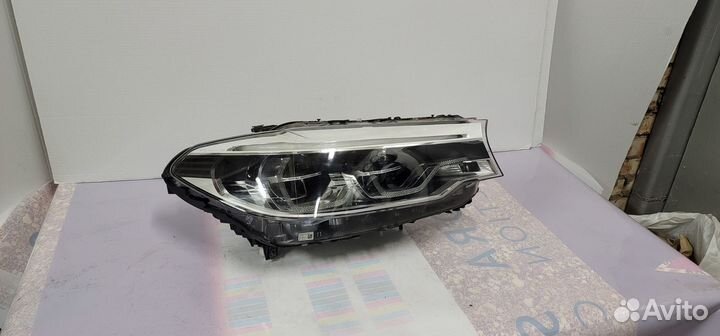 Bmw g30 g31 фара правая LED adaptiv