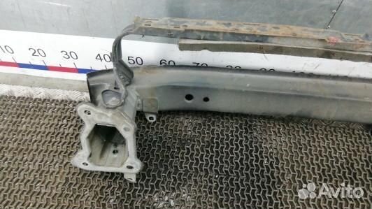 Усилитель бампера передний (кронштейн) volvo S40 I