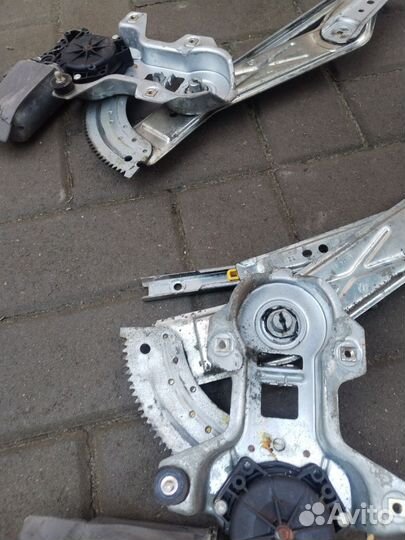 Стеклоподъемники передние альфа ромео 166 98-03г