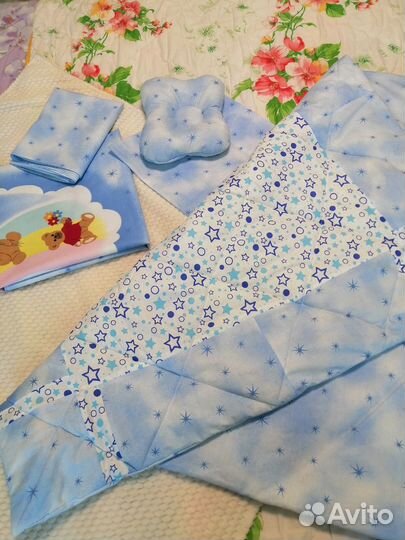 Набор в кроватку для новорожденного