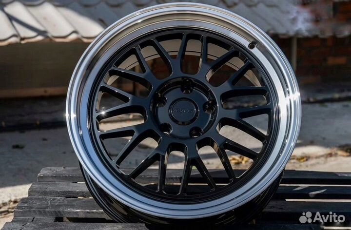 Диски новые Rays r18 5x114.3