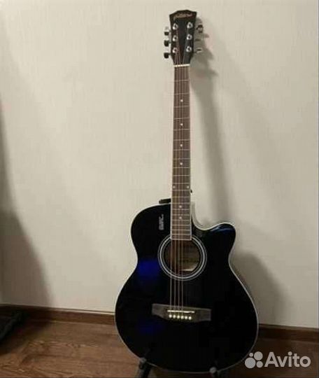 Электроакустическая гитара