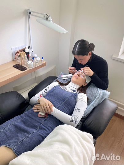 Наращивание ресниц