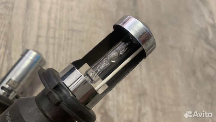 Лампа bixenon Би-ксенон H4 H/L MaxLux 6000К