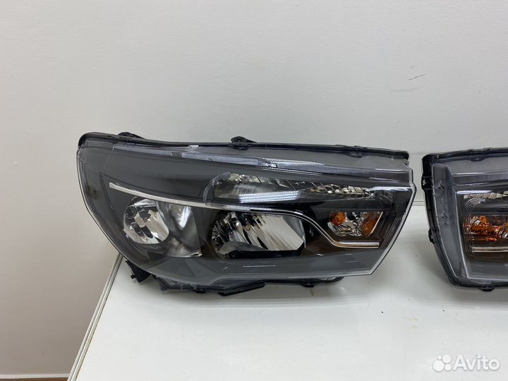 Фара правая LADA vesta