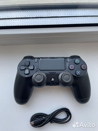 Геймпад Sony PS4
