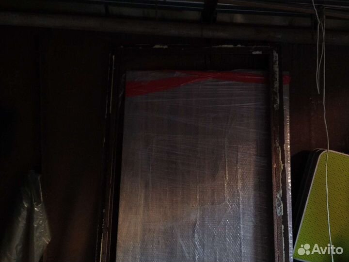 Дверь входная металлическая нестарданая