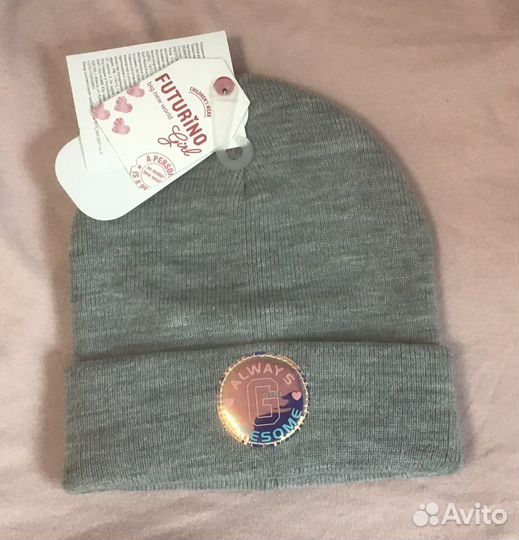 Шапка для девочки новая