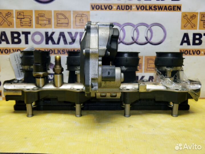 Коллектор впускной Ауди Фольксваген