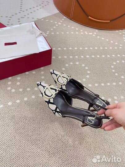 Туфли Valentino