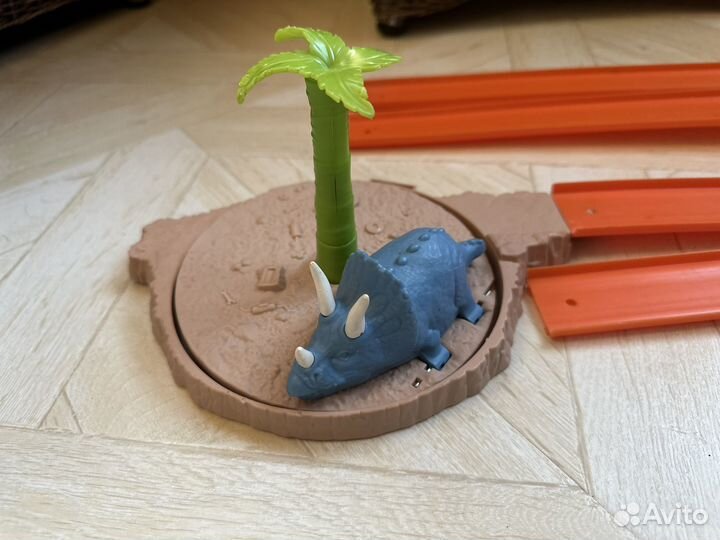 Трек хот вилс (Hot wheels )