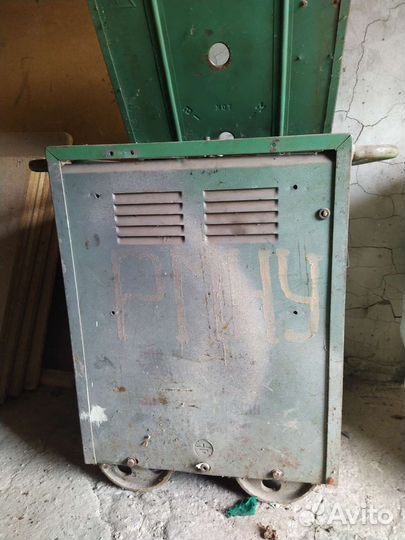 Тележка от сварочного аппарата