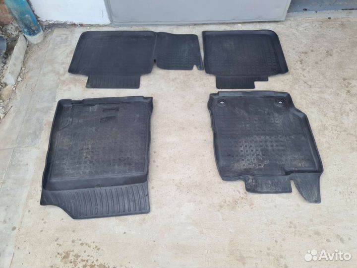 Автомобильные коврики Toyota Camry 50