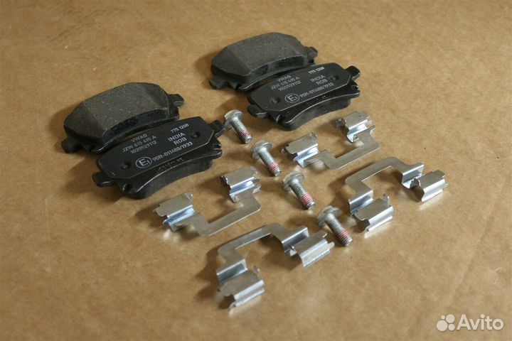 JZW698451m Колодки тормозные