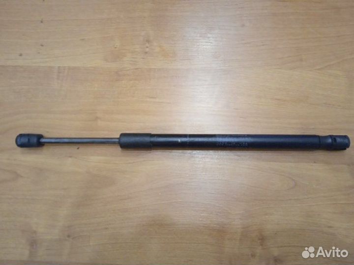 Амортизатор капота Bmw X6Mp F16 3.0 2018