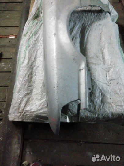 Крыло переднее левое Mitsubishi Galant